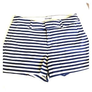 Navy striped short